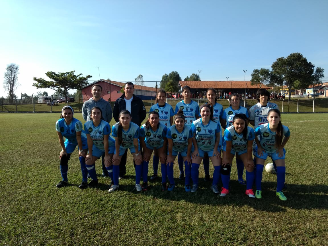 Futebol feminino estreia com vitória nos Jogos Regionais