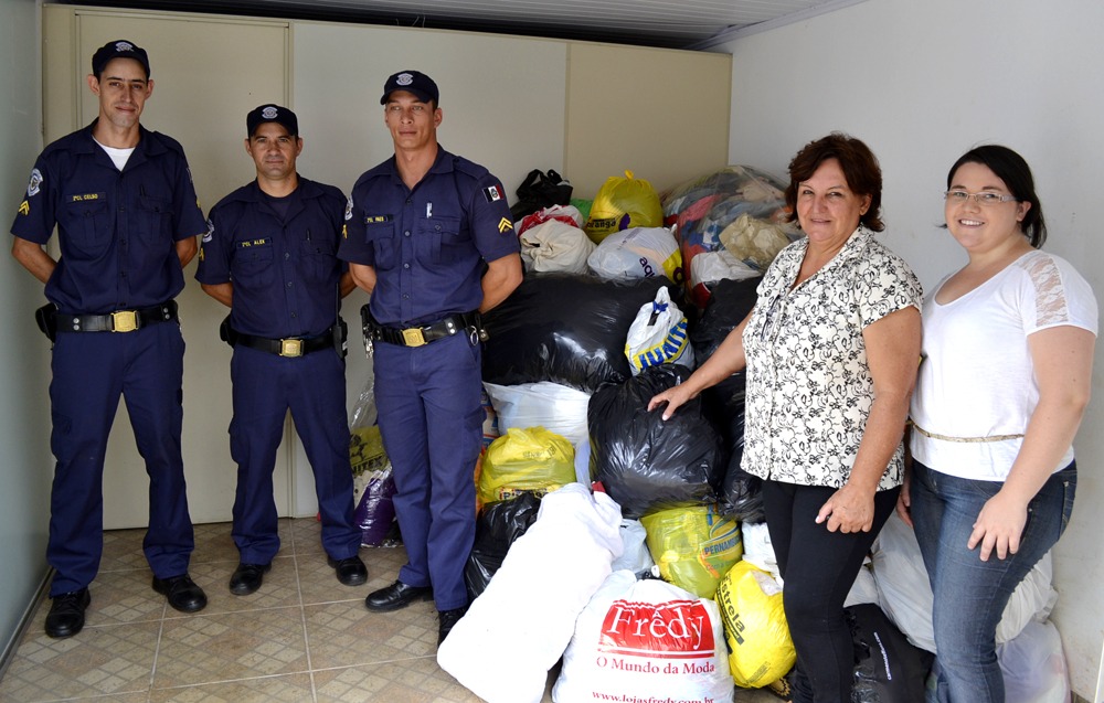 Guarda Municipal de Itararé recebe doações para o município de Itaóca