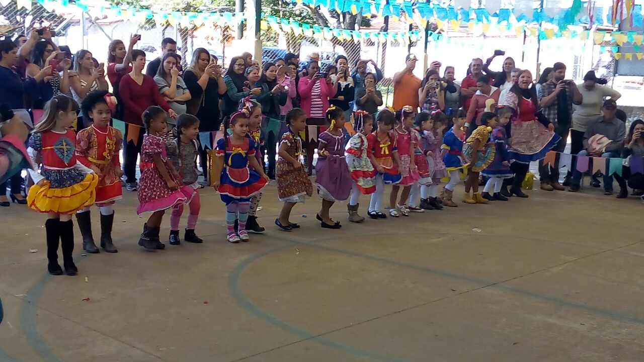 Festas julinas das escolas municipais seguem a todo vapor em em Itararé (SP)