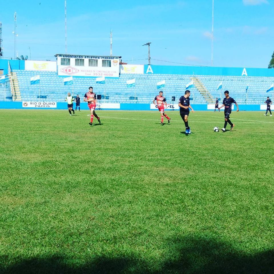 Campeonato Municipal de Futebol teve última rodada do ano em Itararé (SP)