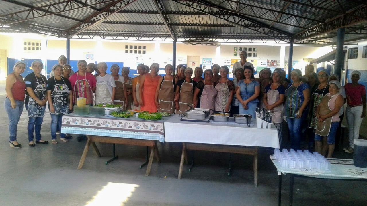 Funcionários da Rede Municipal de Ensino de Itararé (SP) participam de Workshop da Alimentação