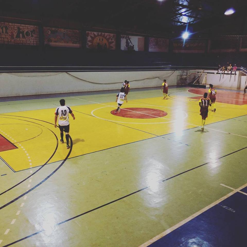 Campeonato Municipal de Futsal conta com quatro jogos nesta quinta (7) e sexta-feira (8) em Itararé (SP)