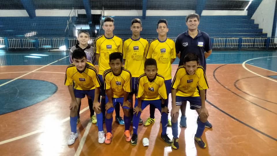Semifinais do Campeonato Municipal de Futsal infantil acontece neste sábado (26) em Itararé (SP)