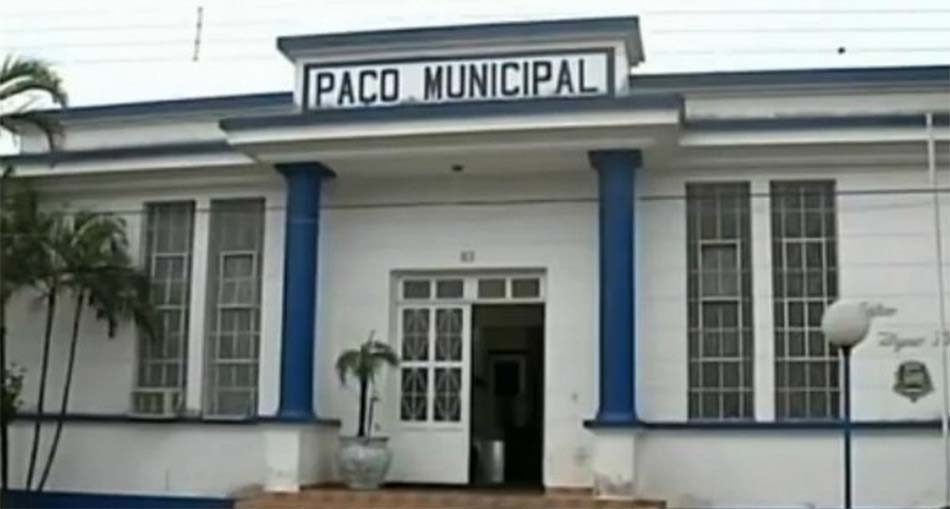 Prefeitura parabeniza funcionários em função do Dia do Servidor Público e informa sobre o expediente na próxima semana