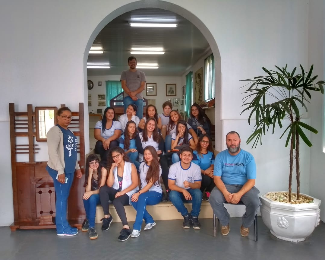 Museu Histórico de Itararé (SP) recebe visita de alunos de Sengés (PR)