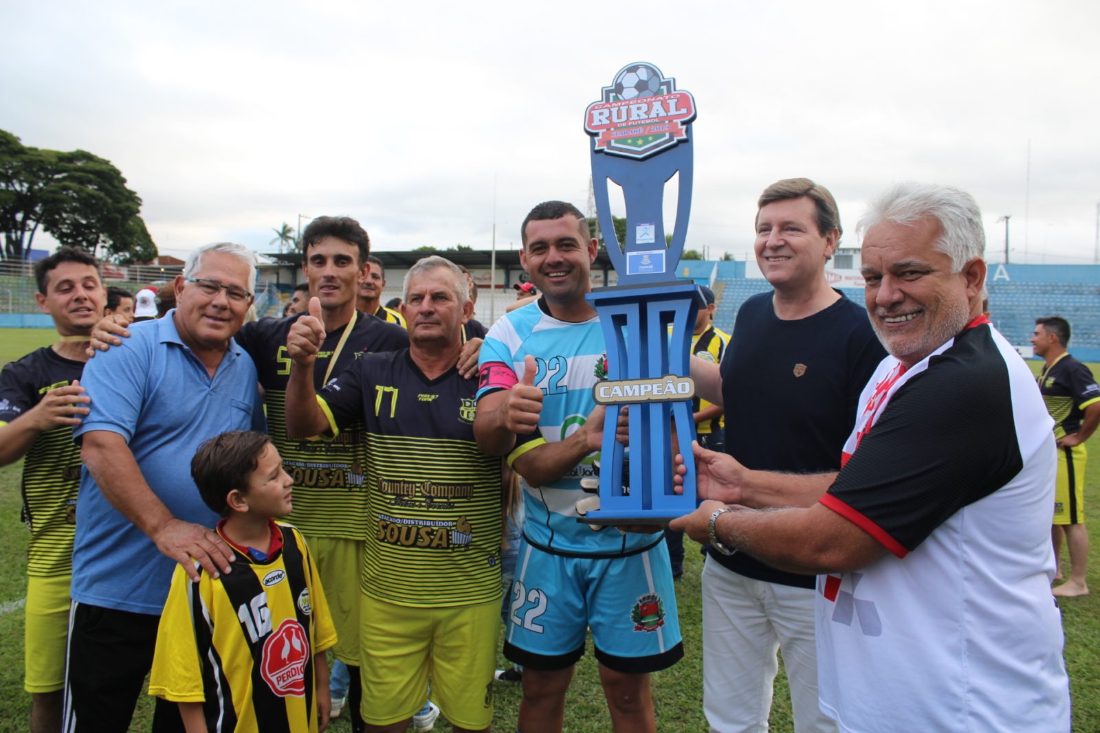 Em Itararé (SP), Morro Azul é bicampeão do Campeonato Rural de Futebol 2019