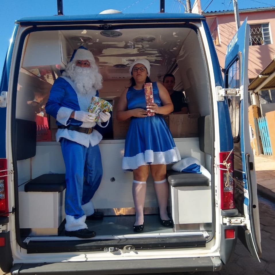 Natal Azul: GCM de Itararé (SP) distribui cerca de três mil brinquedos 