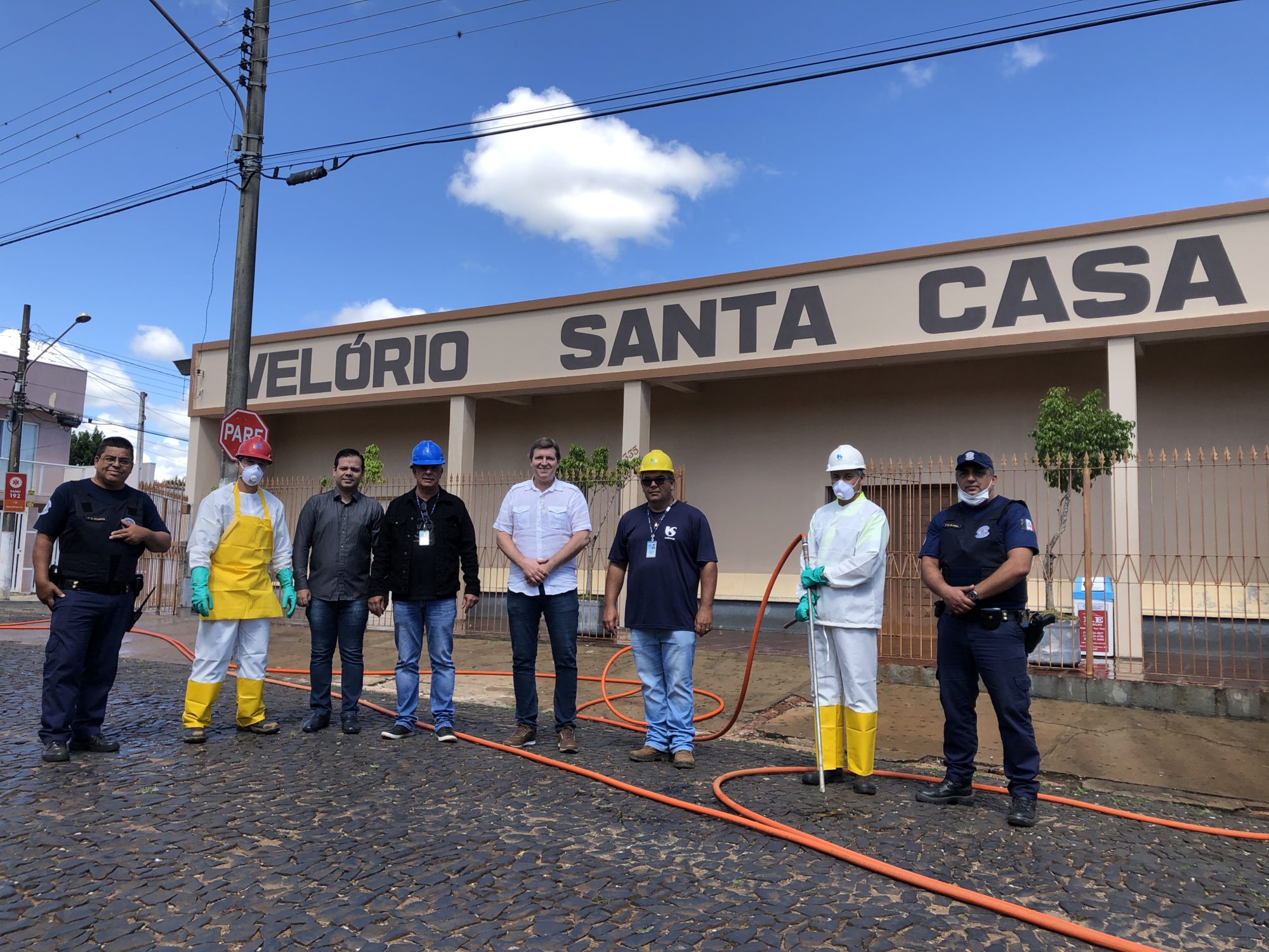 Coronavírus: Em parceria com a Sabesp, Prefeitura de Itararé (SP) realiza descontaminação de espaços públicos