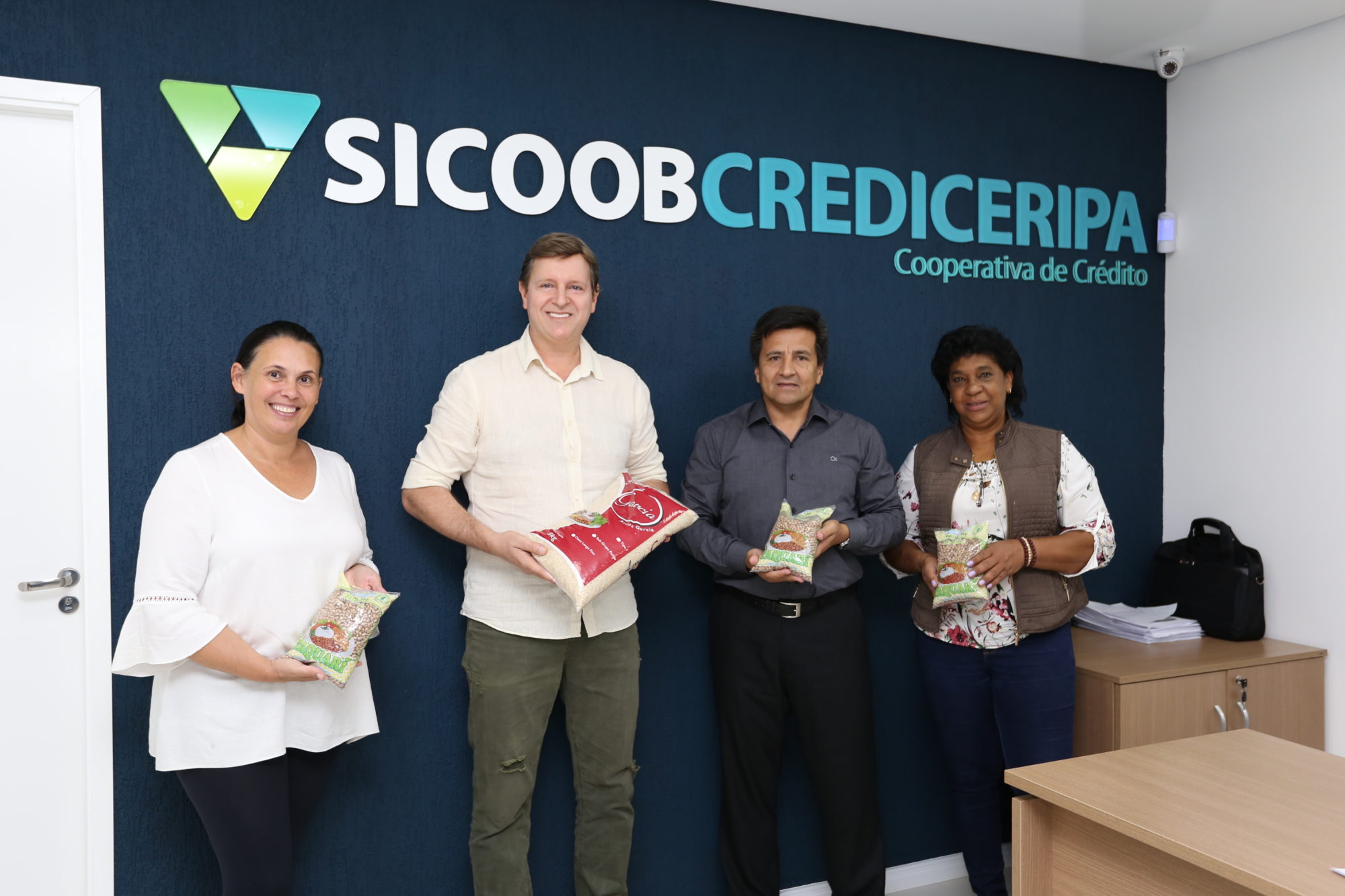Coronavírus: Prefeitura de Itararé recebe doação de 780 quilos de alimento da Sicoob Crediceripa
