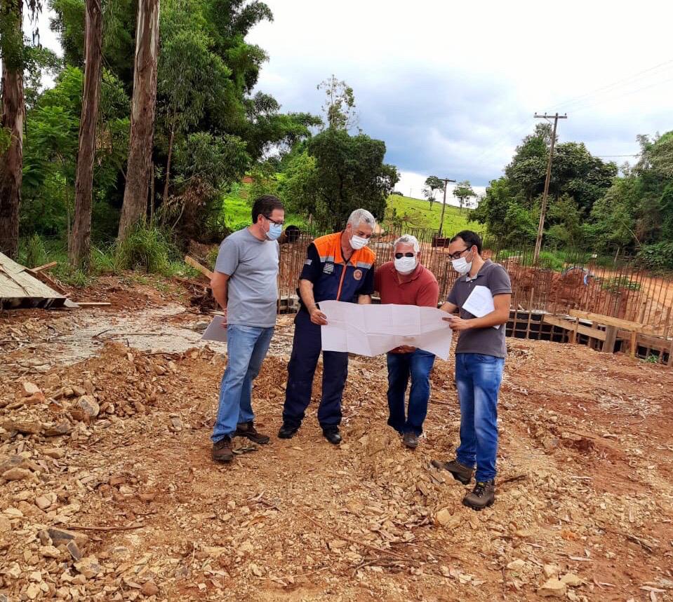Prefeitura de Itararé (SP) realiza visita técnica a obras da ponte de Pedra Branca