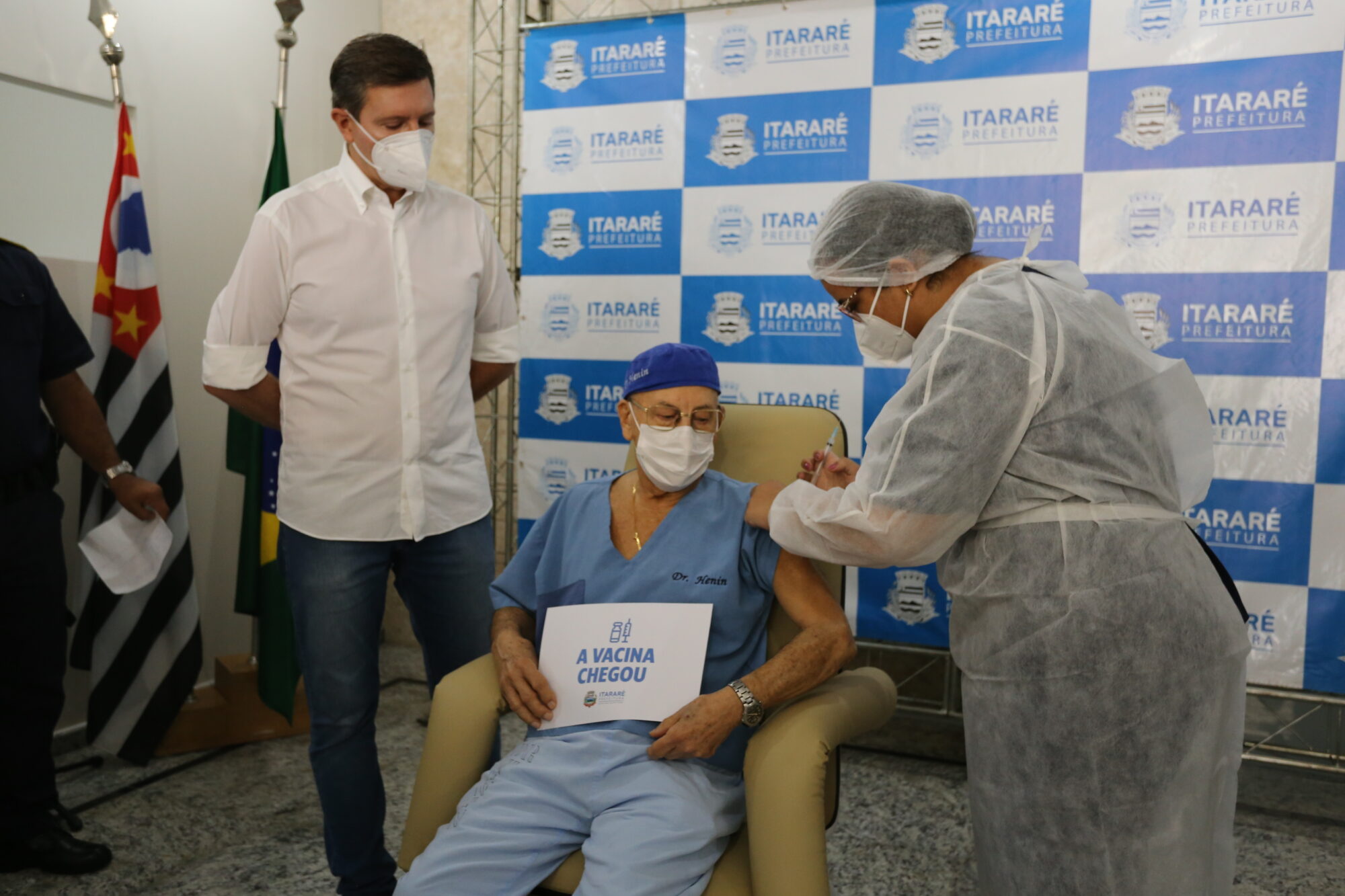 A vacina chegou: Prefeitura de Itararé (SP) inicia imunização de profissionais de Saúde contra a covid-19
