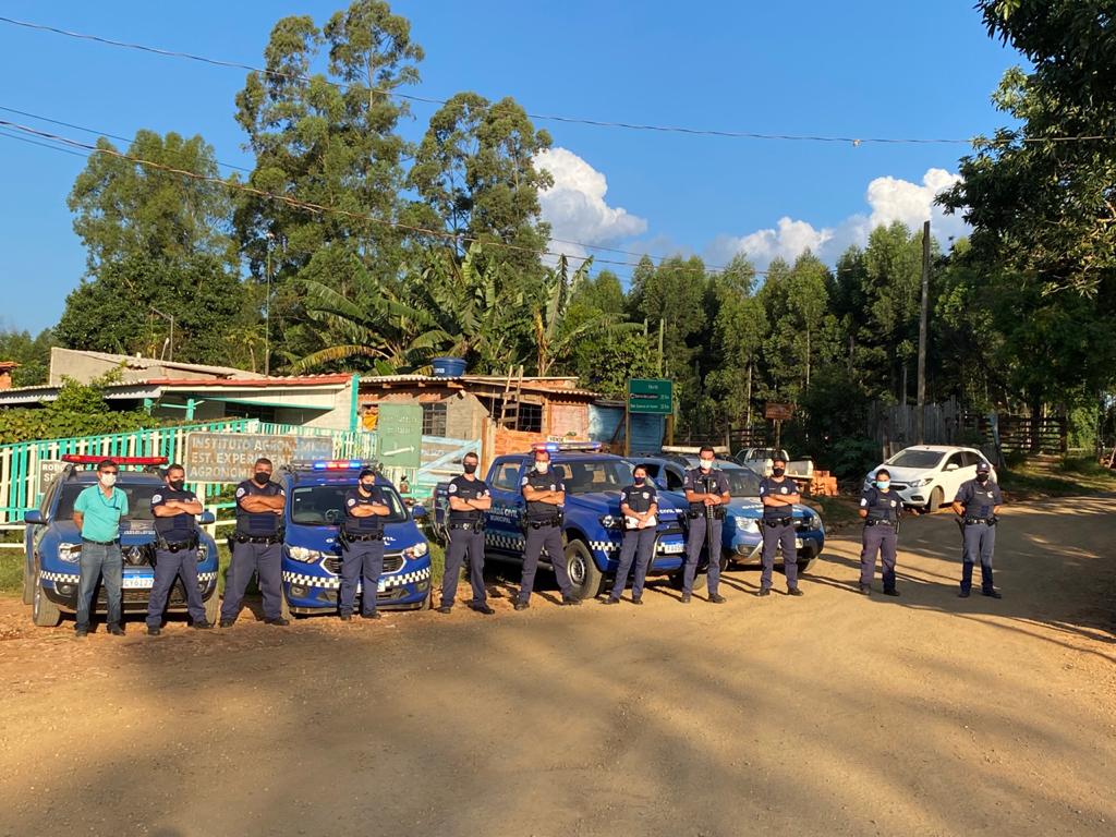 Operação conjunta notifica 72 pessoas e registra irregularidades em rios de Itararé (SP)