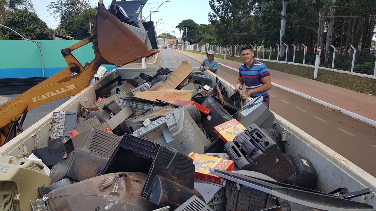 Prefeitura de Itararé (SP) recolhe mais 12 toneladas de lixo eletrônico
