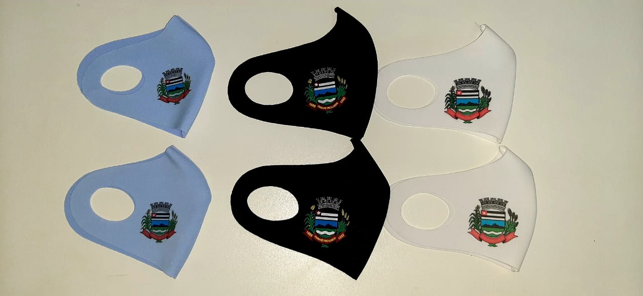 Prefeitura de Itararé (SP) distribui máscaras reutilizáveis a alunos e funcionários das escolas da Rede Municipal de Ensino