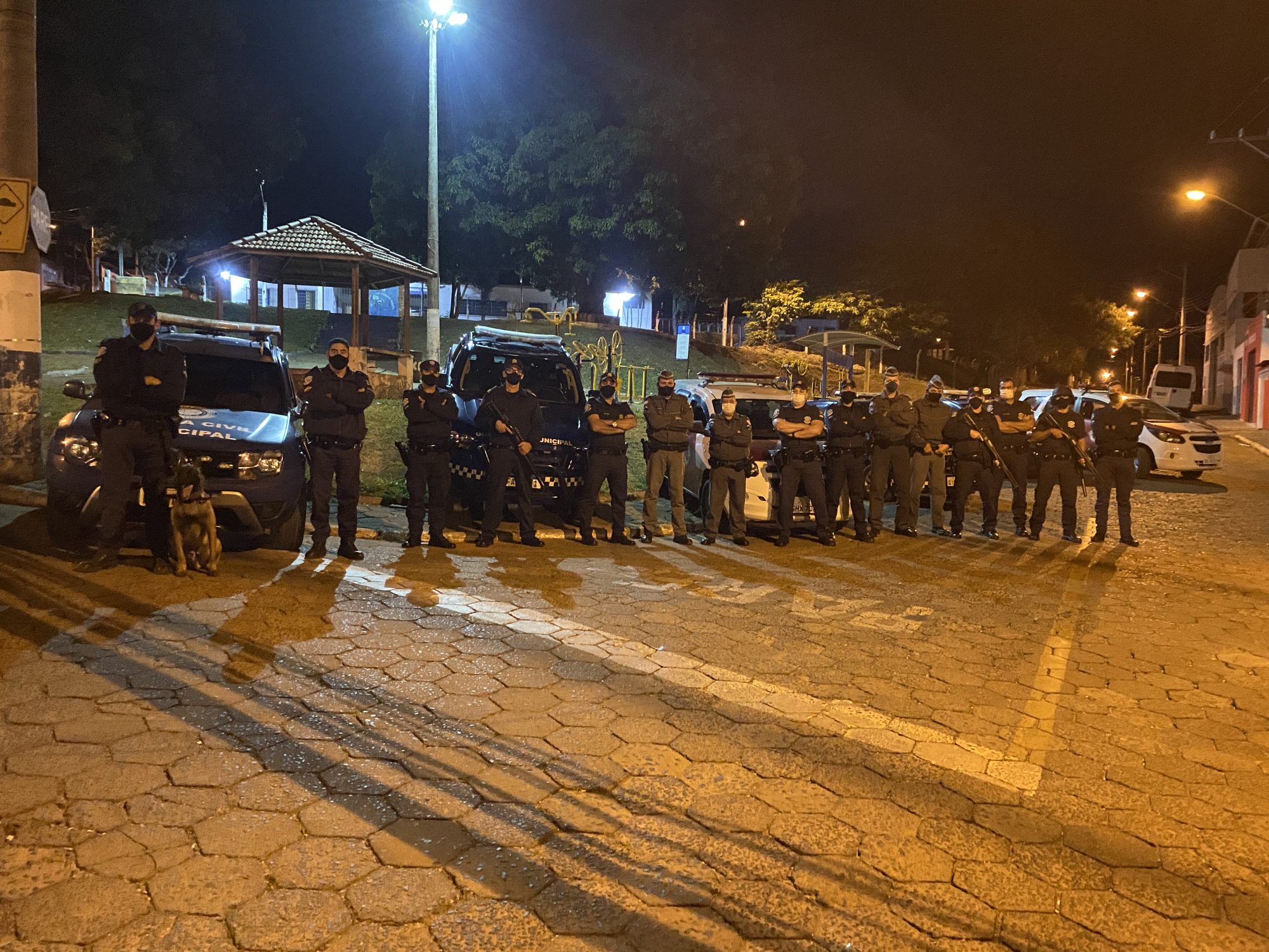 GCM e Polícia Militar prendem homem em flagrante por dirigir embriagado em Itararé (SP)