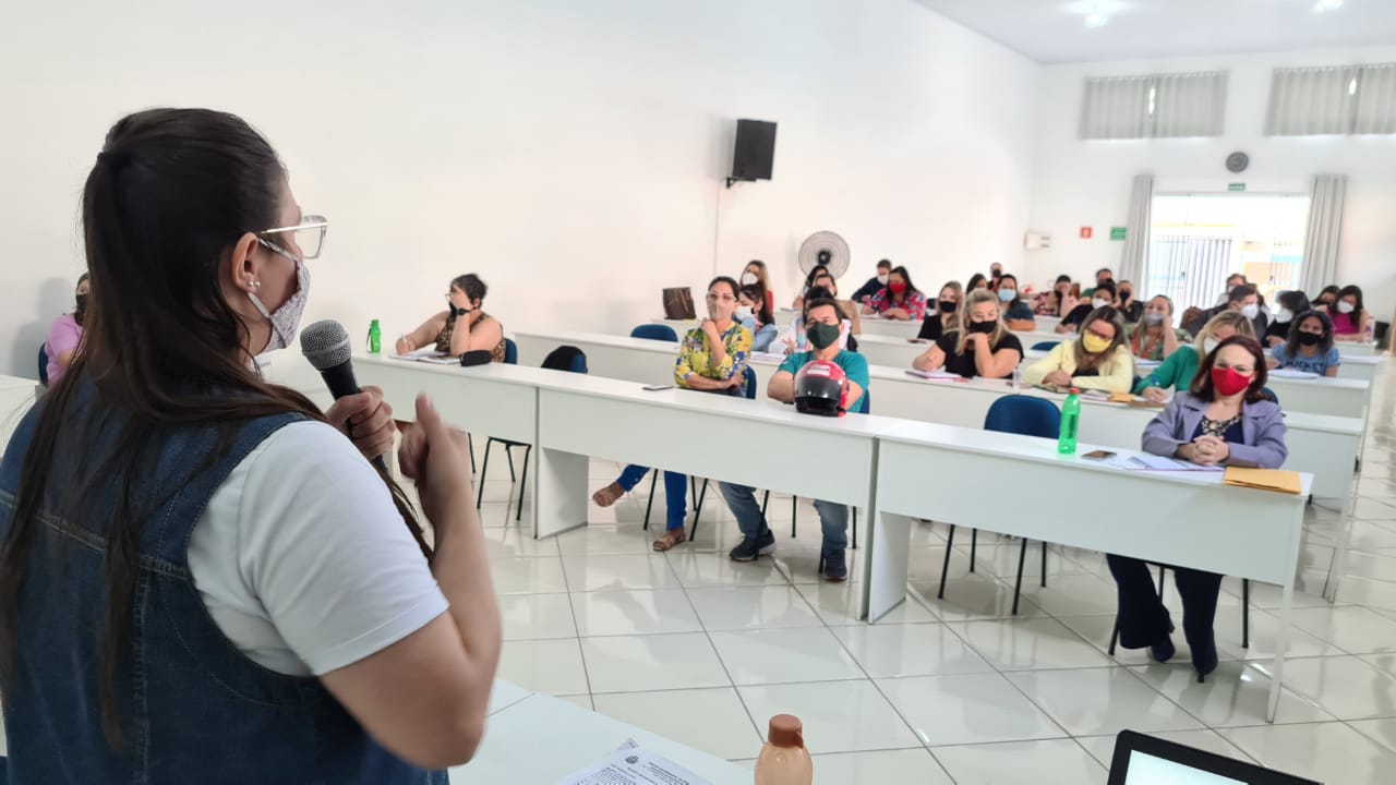 Educação de Itararé (SP) promove encontro sobre merenda escolar