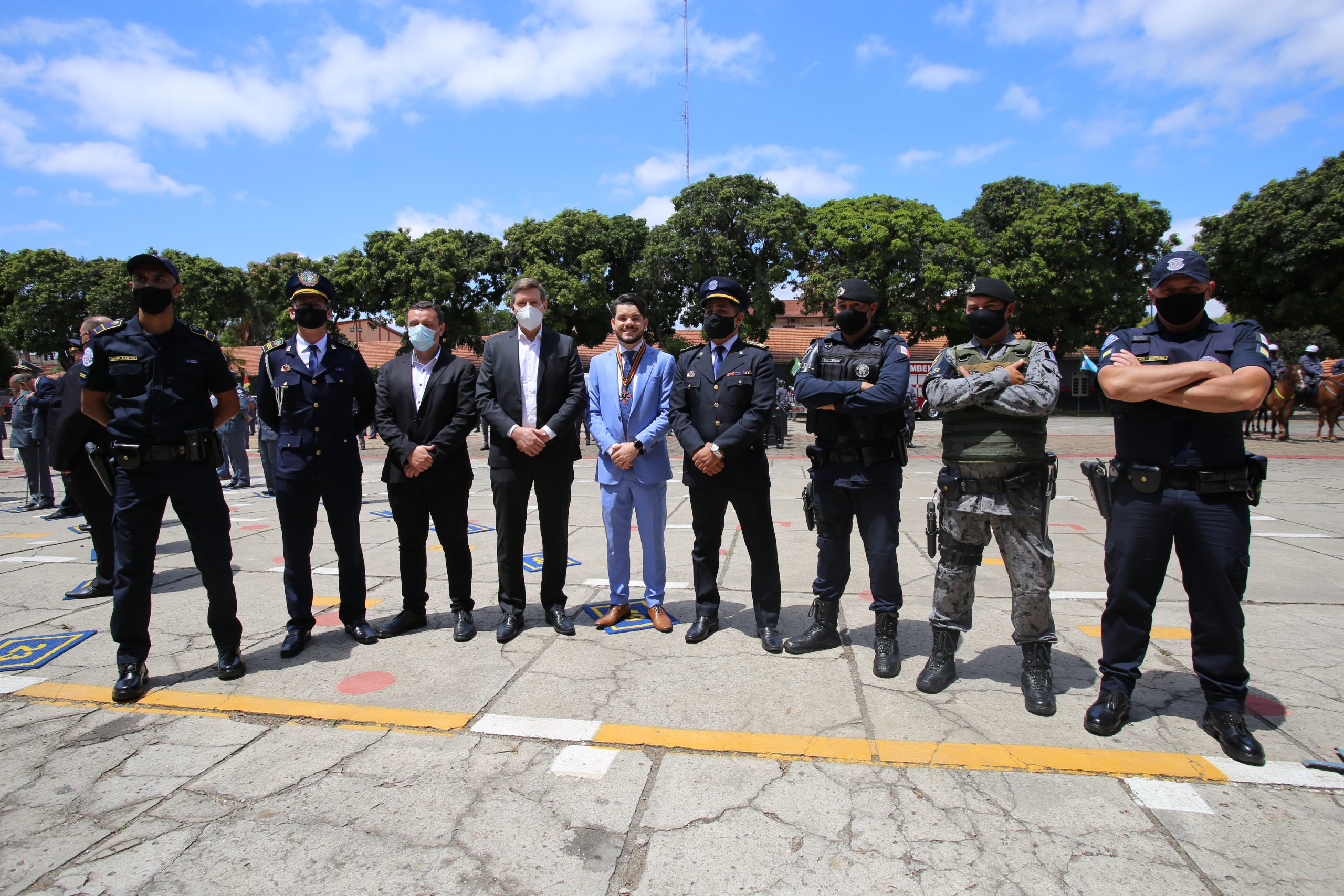 Prefeito de Itararé (SP) prestigia cerimônia de entrega de honraria da Polícia Militar em Sorocaba (SP)