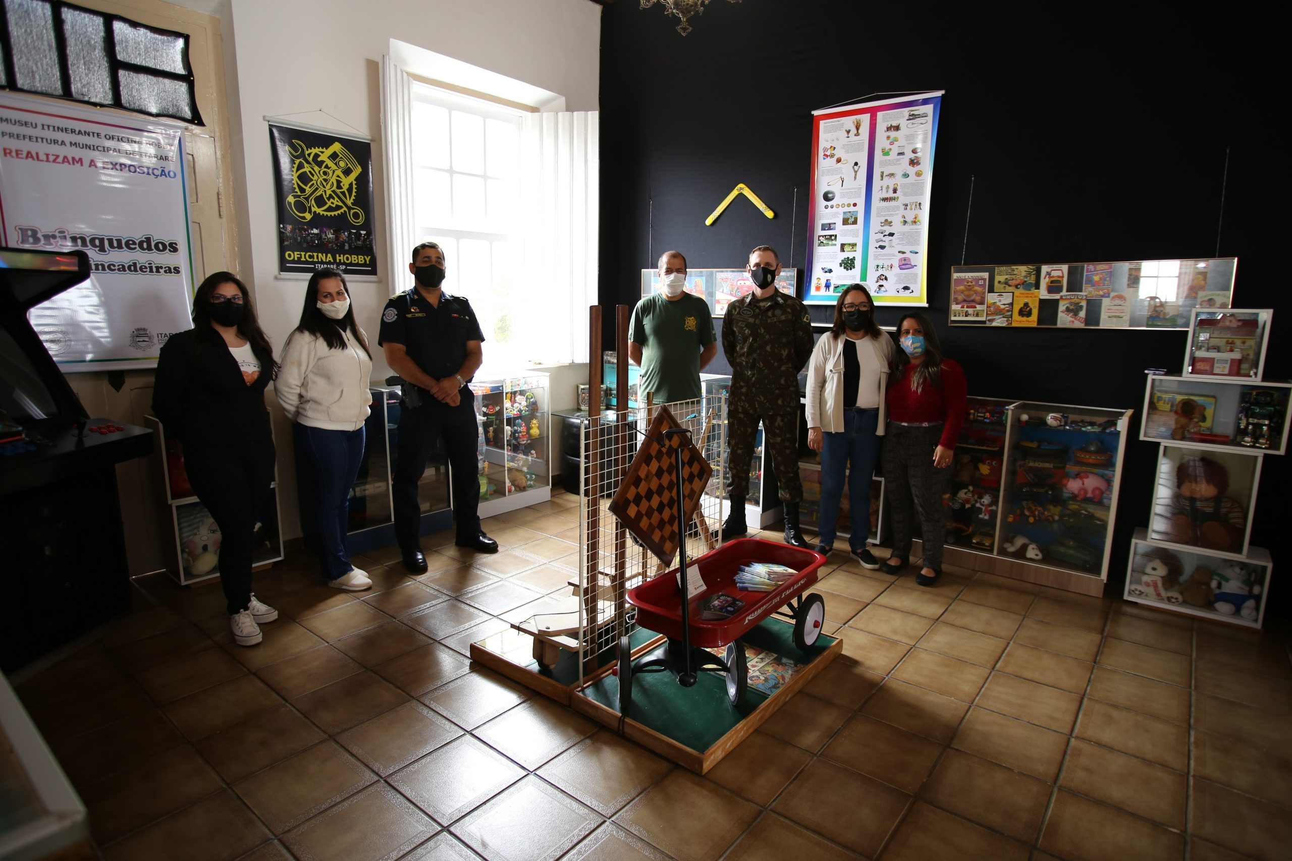 Coordenadoria de Cultura de Itararé (SP) promove exposição com brinquedos e brincadeiras antigas
