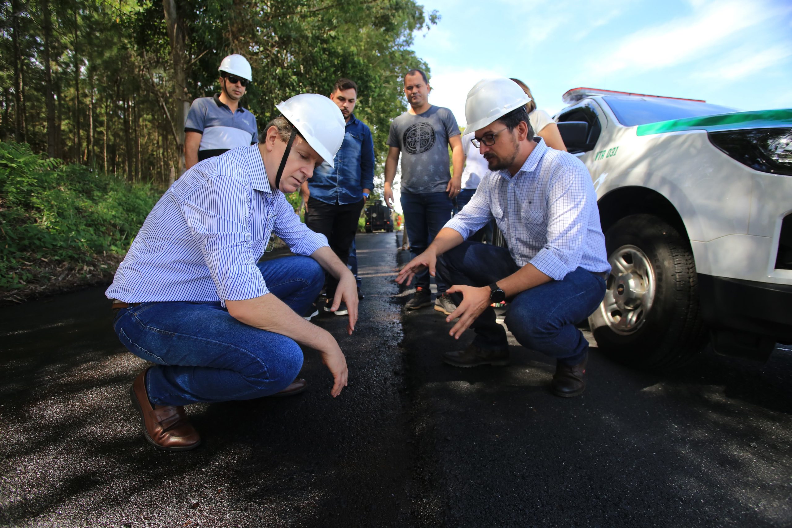 28 milhões em infraestrutura: Prefeito de Itararé (SP) realiza visita técnica às obras de asfaltamento da vicinal Antônio Carlos Magno