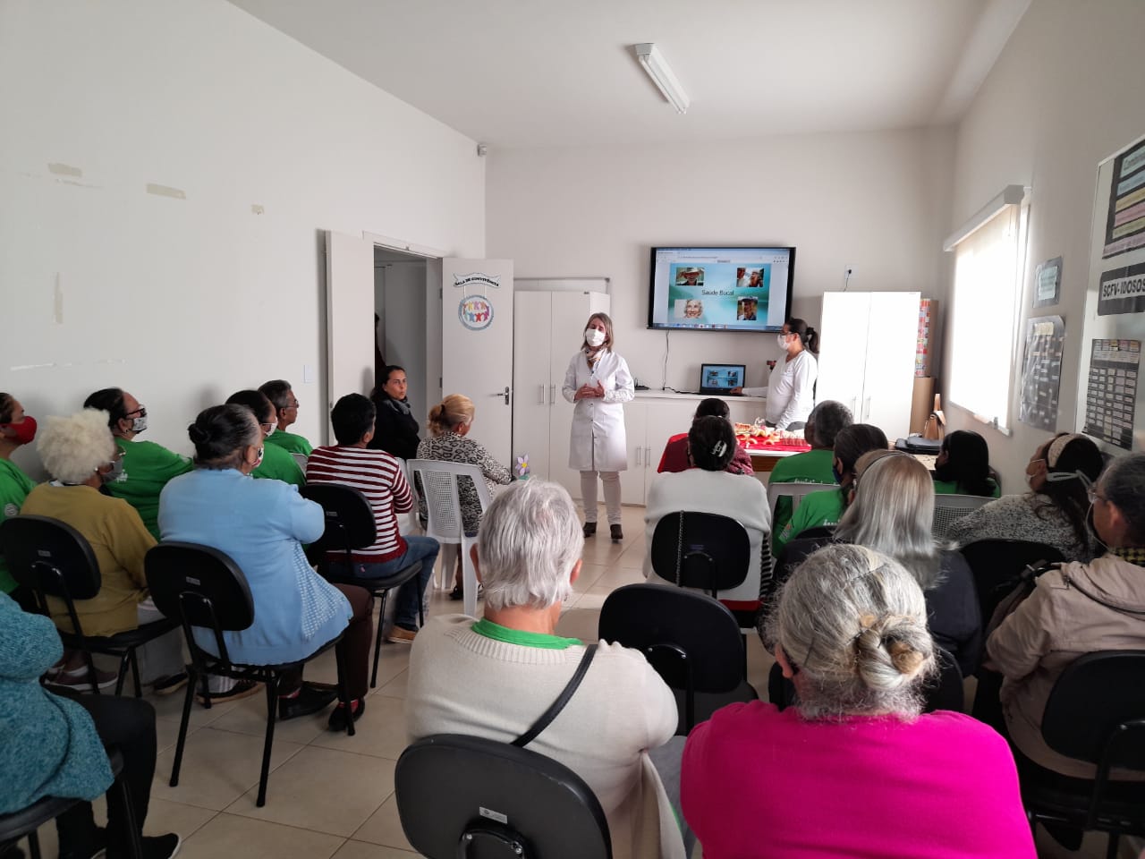 Saúde de Itararé (SP) realiza palestras sobre câncer bucal nos CRAS do município