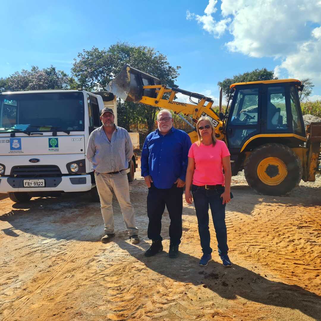 Prefeitura de Itararé (SP) entrega 35 toneladas de calcário a pequenos produtores