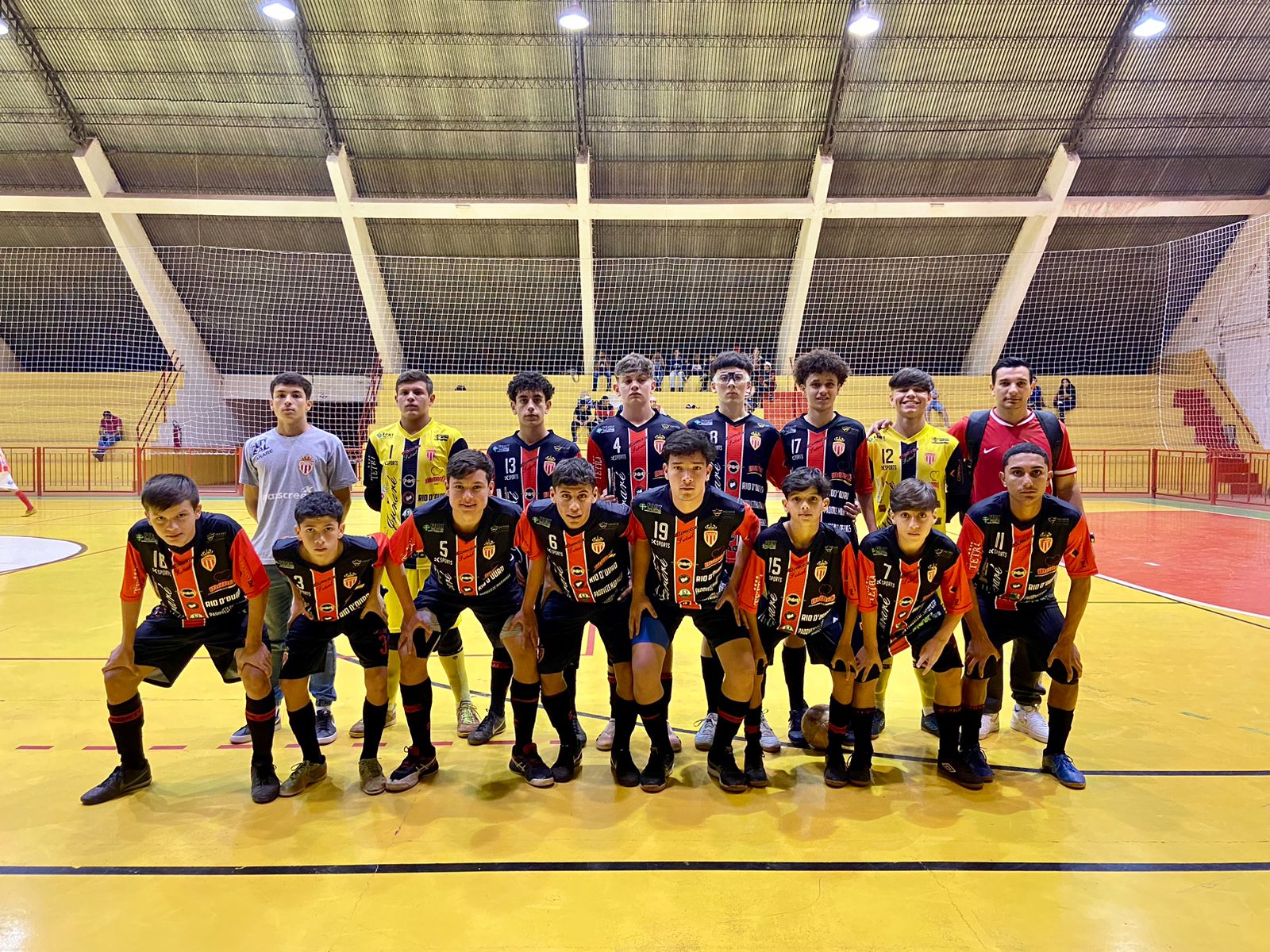 Itararé (SP) enfrenta Buri (SP) pela 10ª Copa de Futsal do Estado de São Paulo
