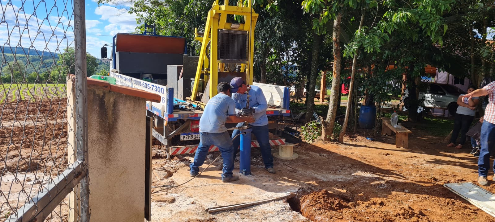 Prefeitura de Itararé (SP) realiza manutenção no poço artesiano da Fazenda Brasil