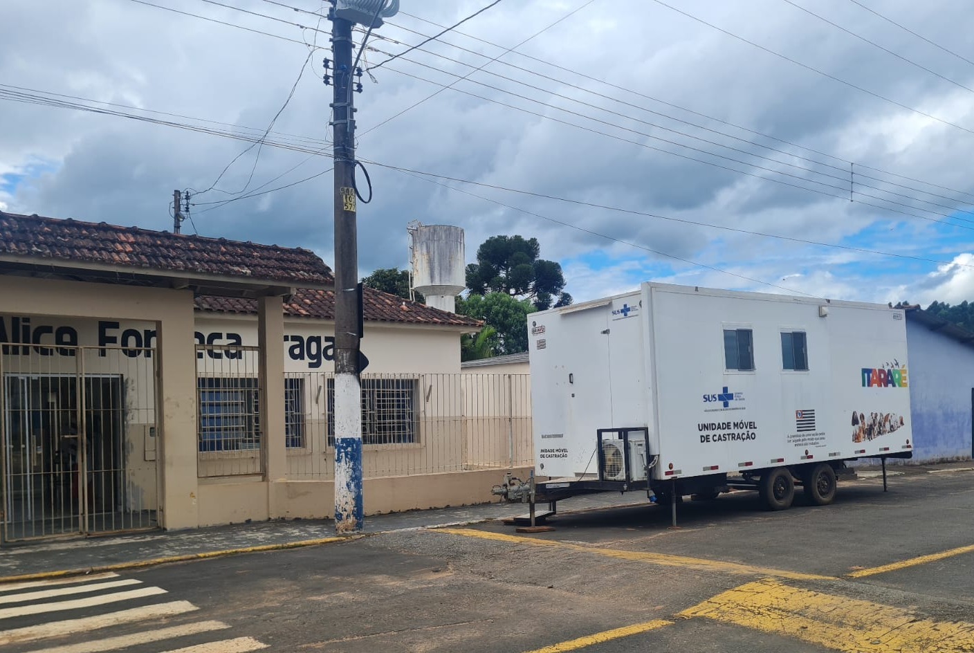 Castramóvel de Itararé (SP) realiza mais de 50 castrações no distrito de Santa Cruz dos Lopes