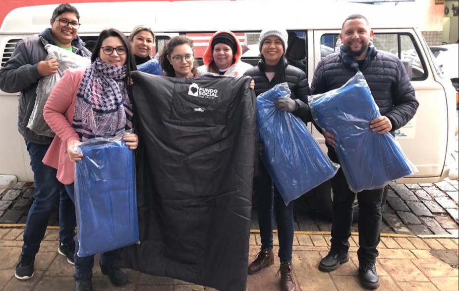 Prefeitura de Itararé (SP) realiza entrega de cobertores a pessoas em situação de rua