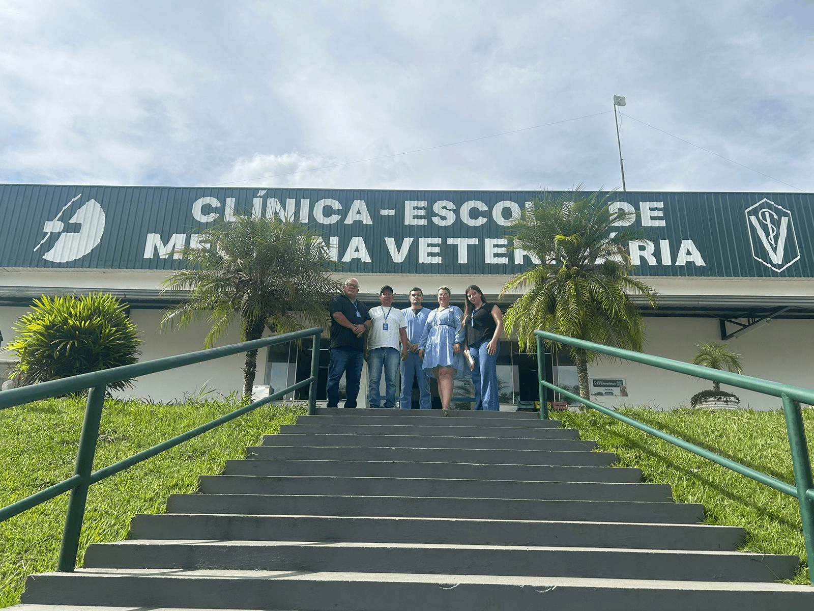 Itararé (SP) renova parceria com o curso de Medicina Veterinária da Fait 