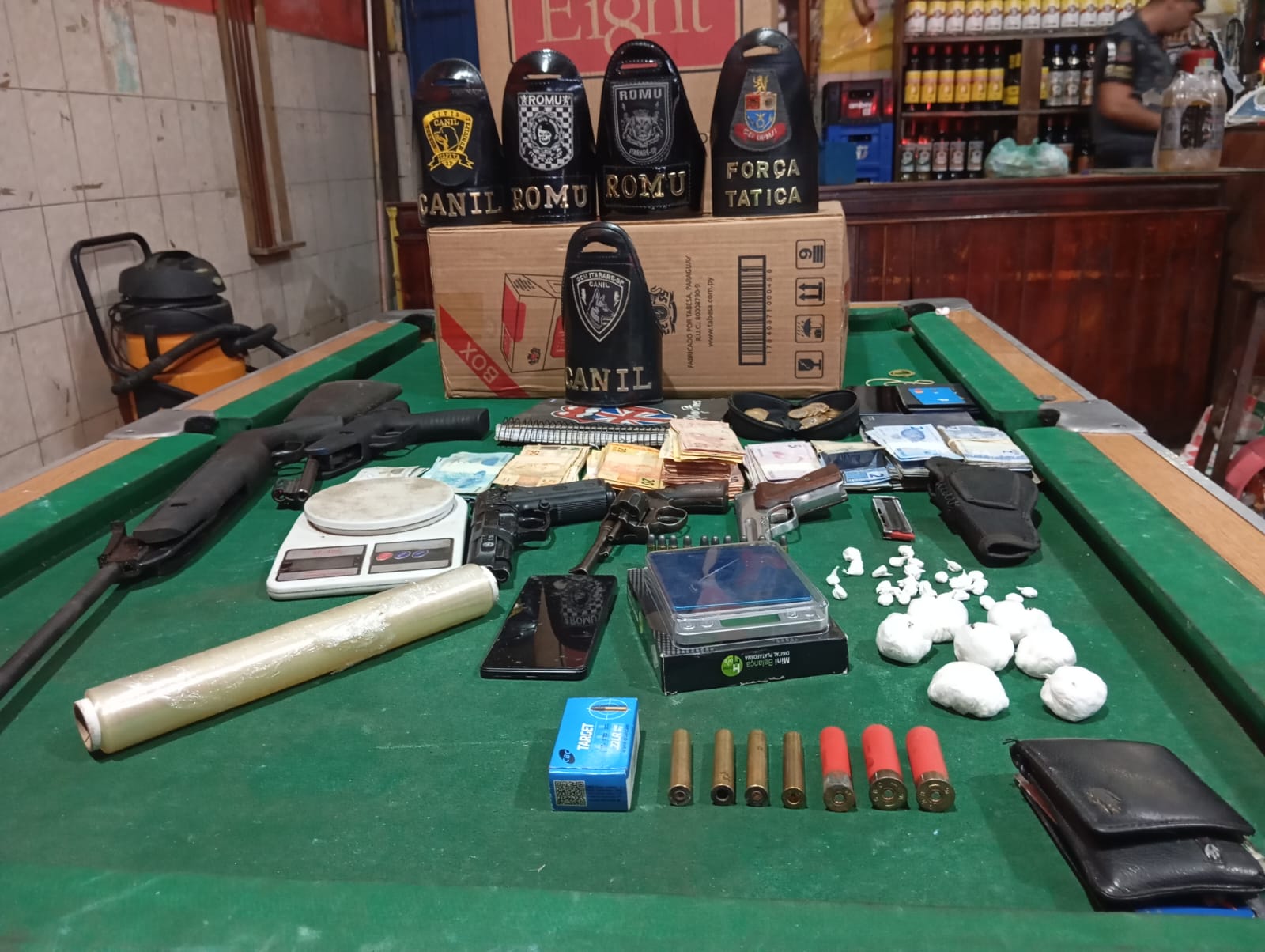 Em operação conjunta, Polícia Militar e GCM de Itararé (SP) prende duas pessoas, drogas, armas e mais de 50 munições em Apiaí (SP)