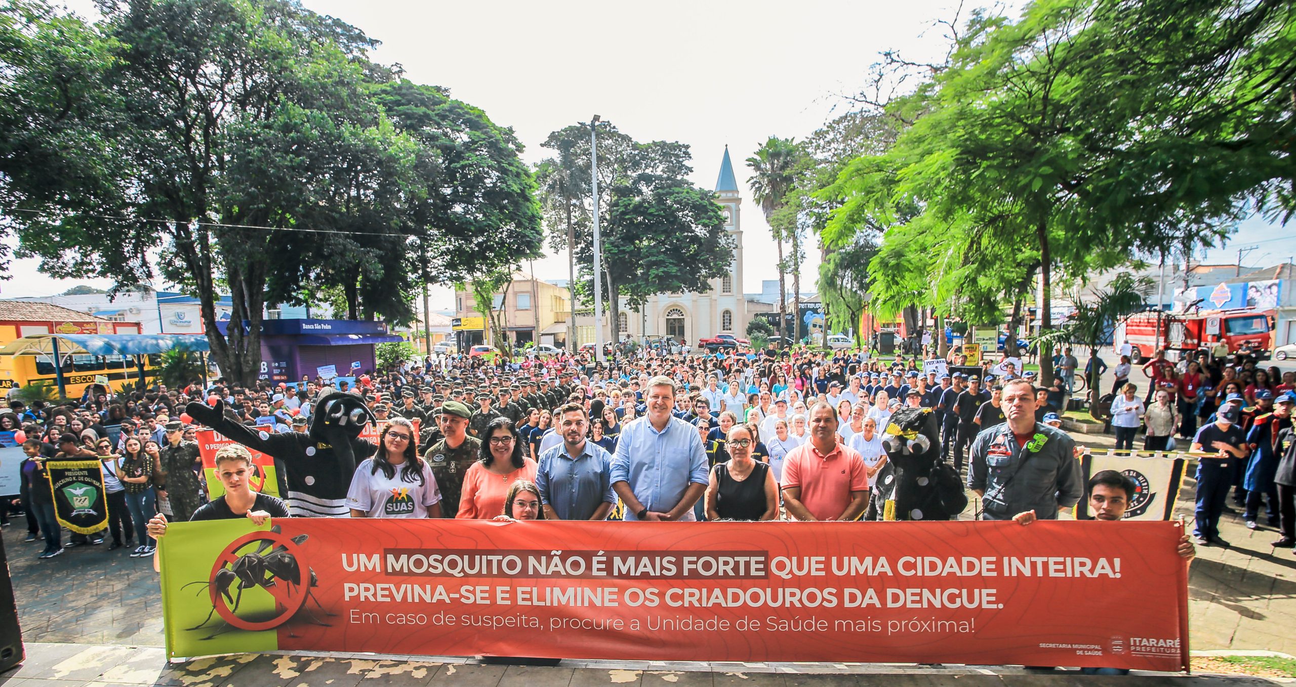 Prefeitura de Itararé (SP) realiza passeata e carreata de conscientização contra Dengue