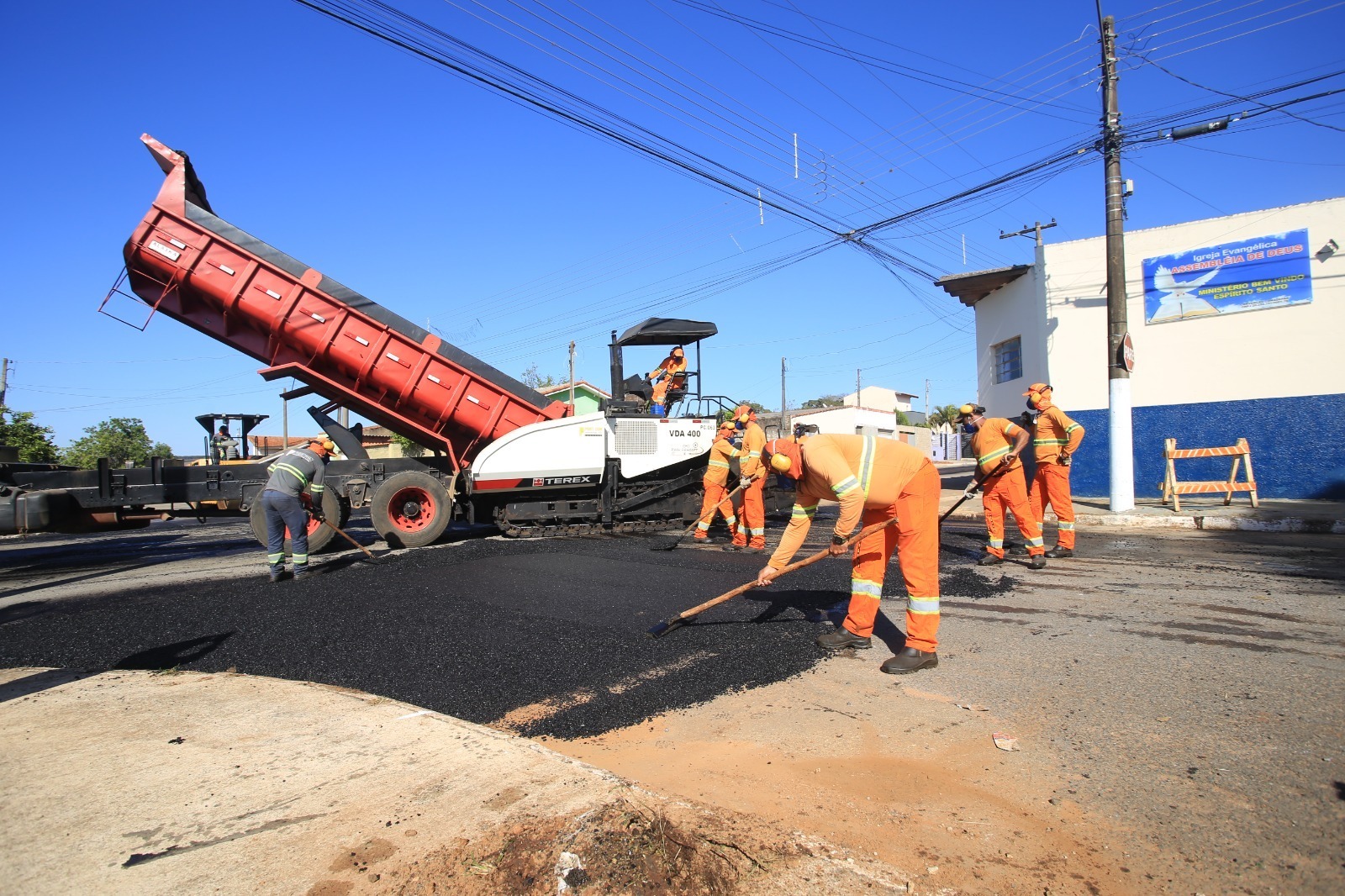 Prefeitura de Itararé (SP) inicia recapeamento da rua Heitor Pedroso de Mello