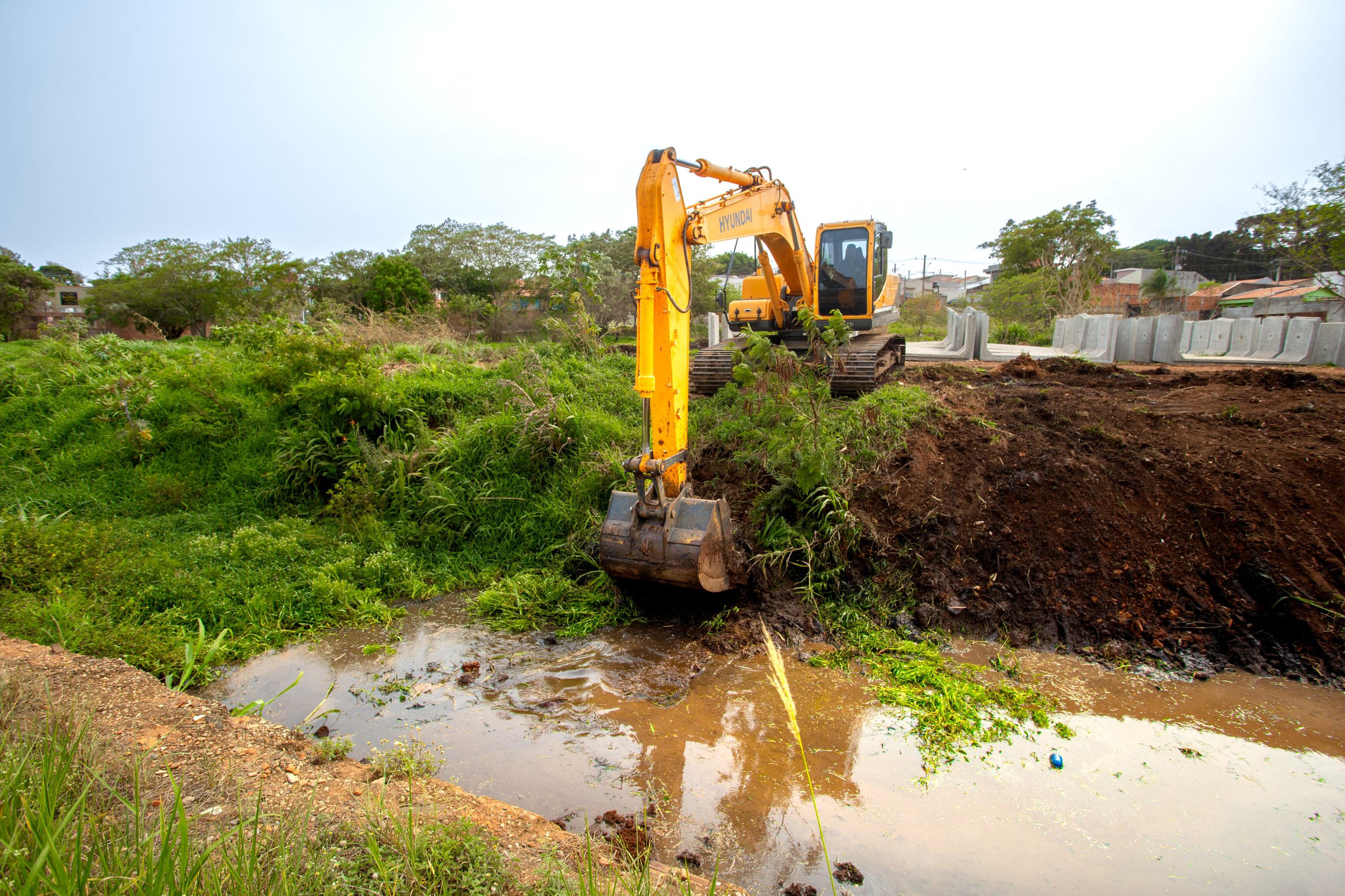 Com mais de R$ 1,3 milhão em investimentos, Prefeitura de Itararé (SP) inicia a canalização do córrego Lavapés