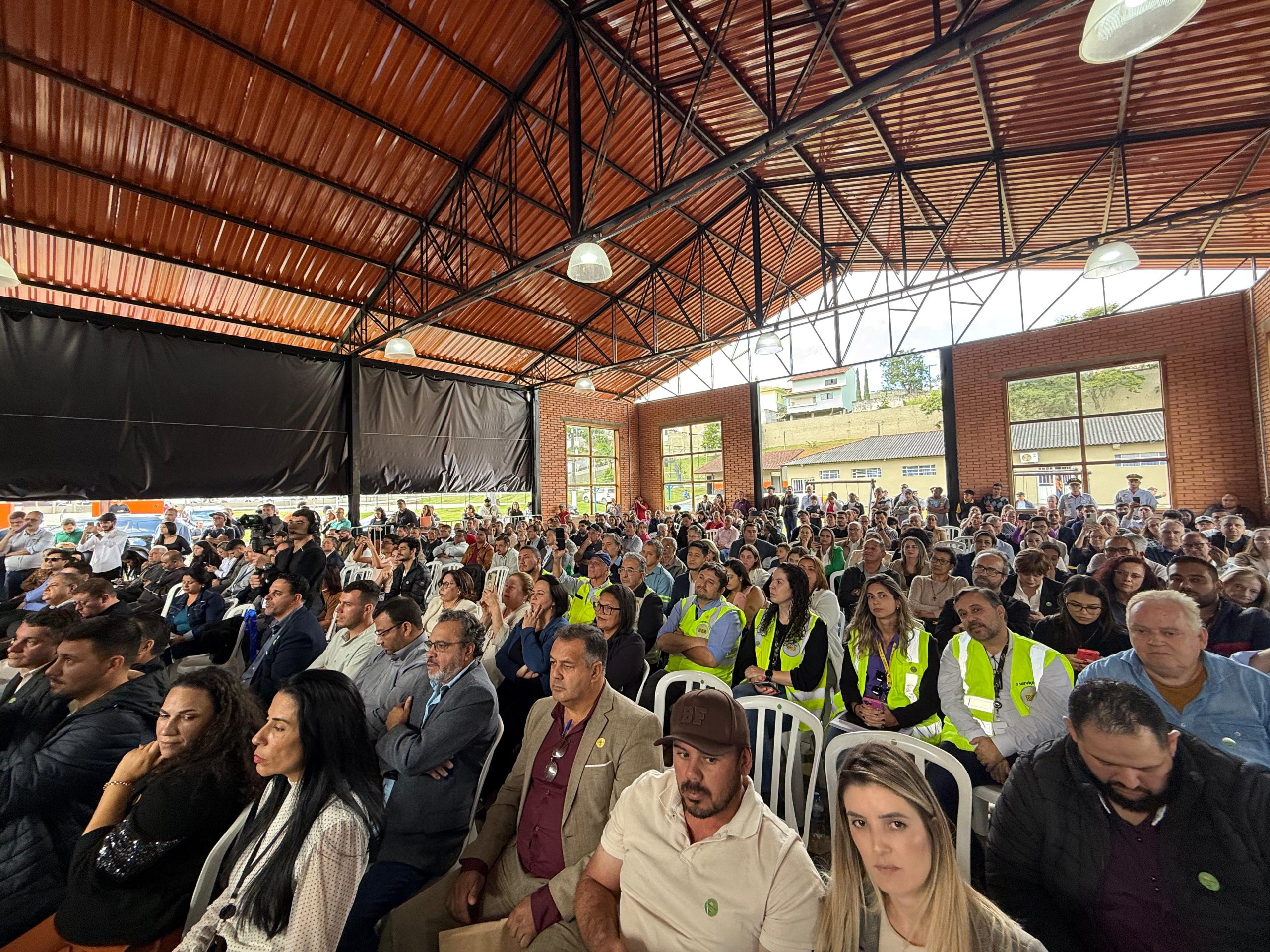 Prefeitura de Itararé (SP) participa da posse da nova diretoria do Condersul em Apiaí