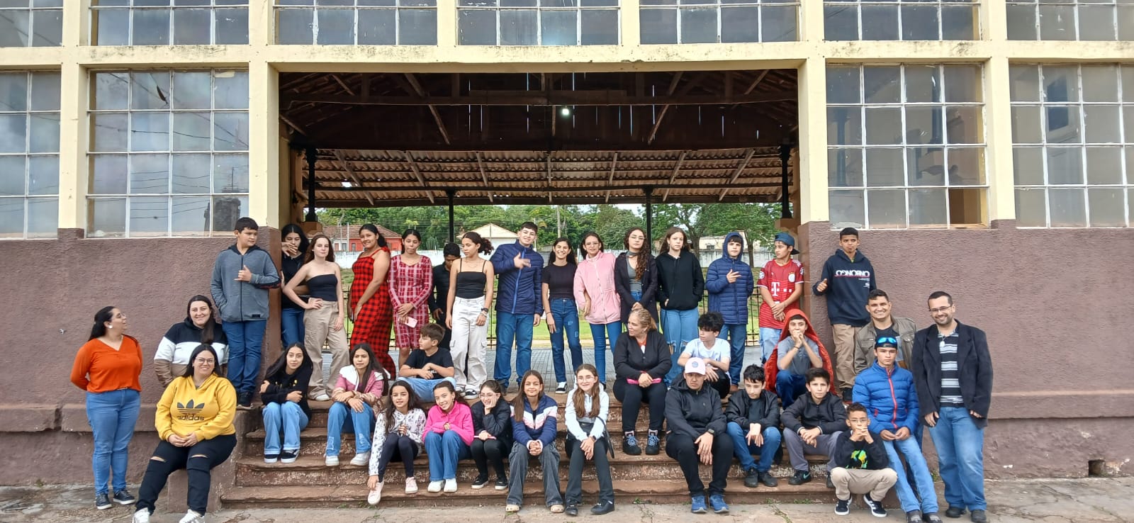 Itararé recebe alunos da cidade de Riversul (SP) para um passeio turístico-cultural