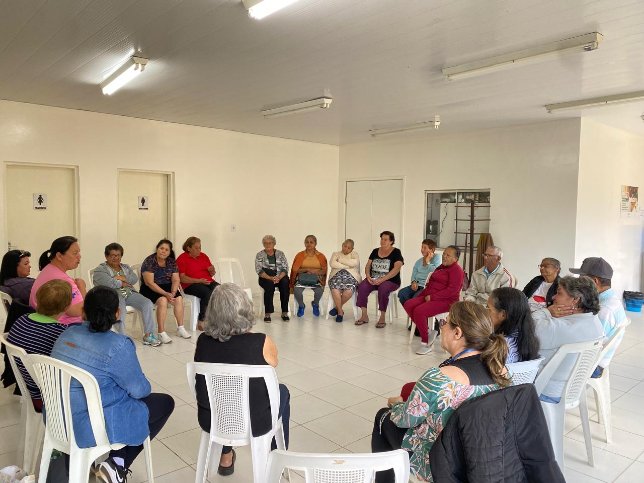 Itararé (SP) promove ação educativa sobre saúde para idosos do CRAS Centenário