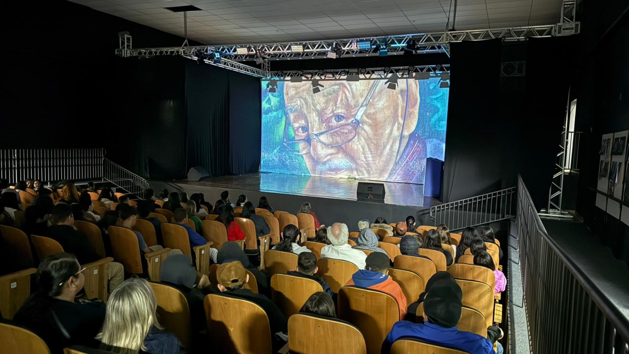 Semana de Artes Jorge Chueri é aberta com celebração à cultura e à história de Itararé (SP)