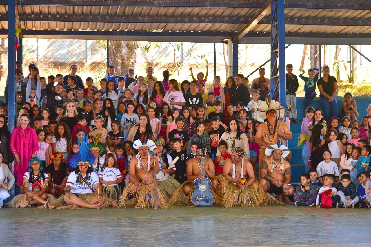 Educação e Turismo promovem vivências culturais com a Aldeia Tekoa Porã em Itararé (SP)