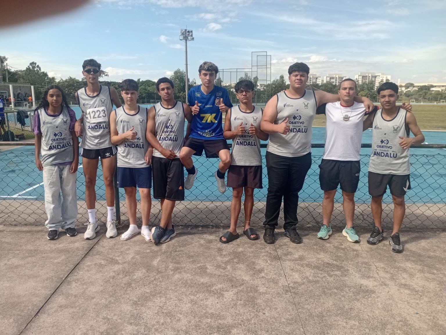Atletas de Itararé se destacam nos Jogos da Juventude no Atletismo