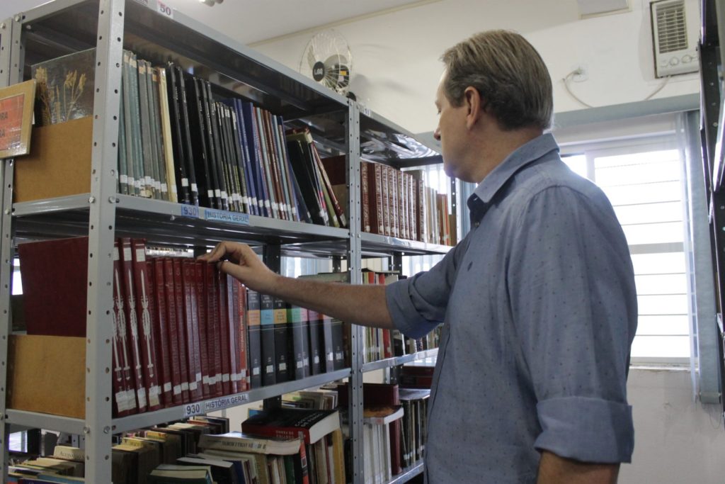 Biblioteca Municipal de Itararé (SP) recebe 82 novos livros