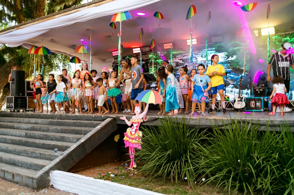 Carnaval de Itararé (SP) movimenta a economia e atrai grande público para a cidade