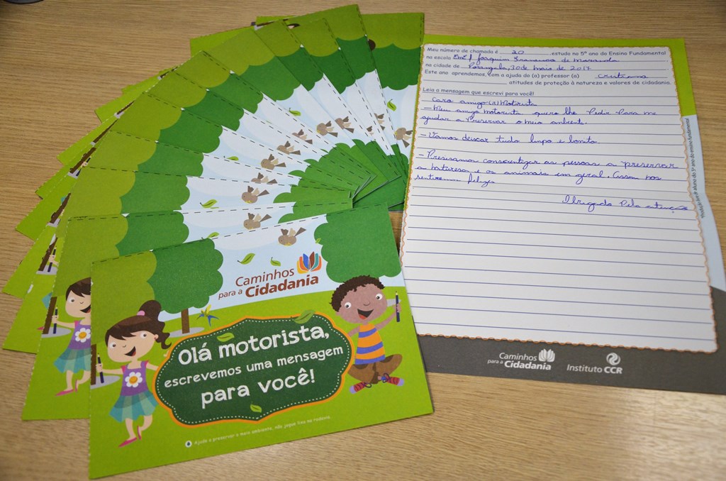 Cartas feita por alunos de Itararé (SP) serão distribuídas esta semana em pedágios Cartas feita por alunos de Itararé (SP) serão distribuídas esta semana em pedágios