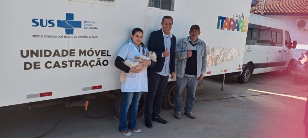 Castramóvel de Itararé (SP) inicia serviço de castração animal em Barra do Chapéu (SP)