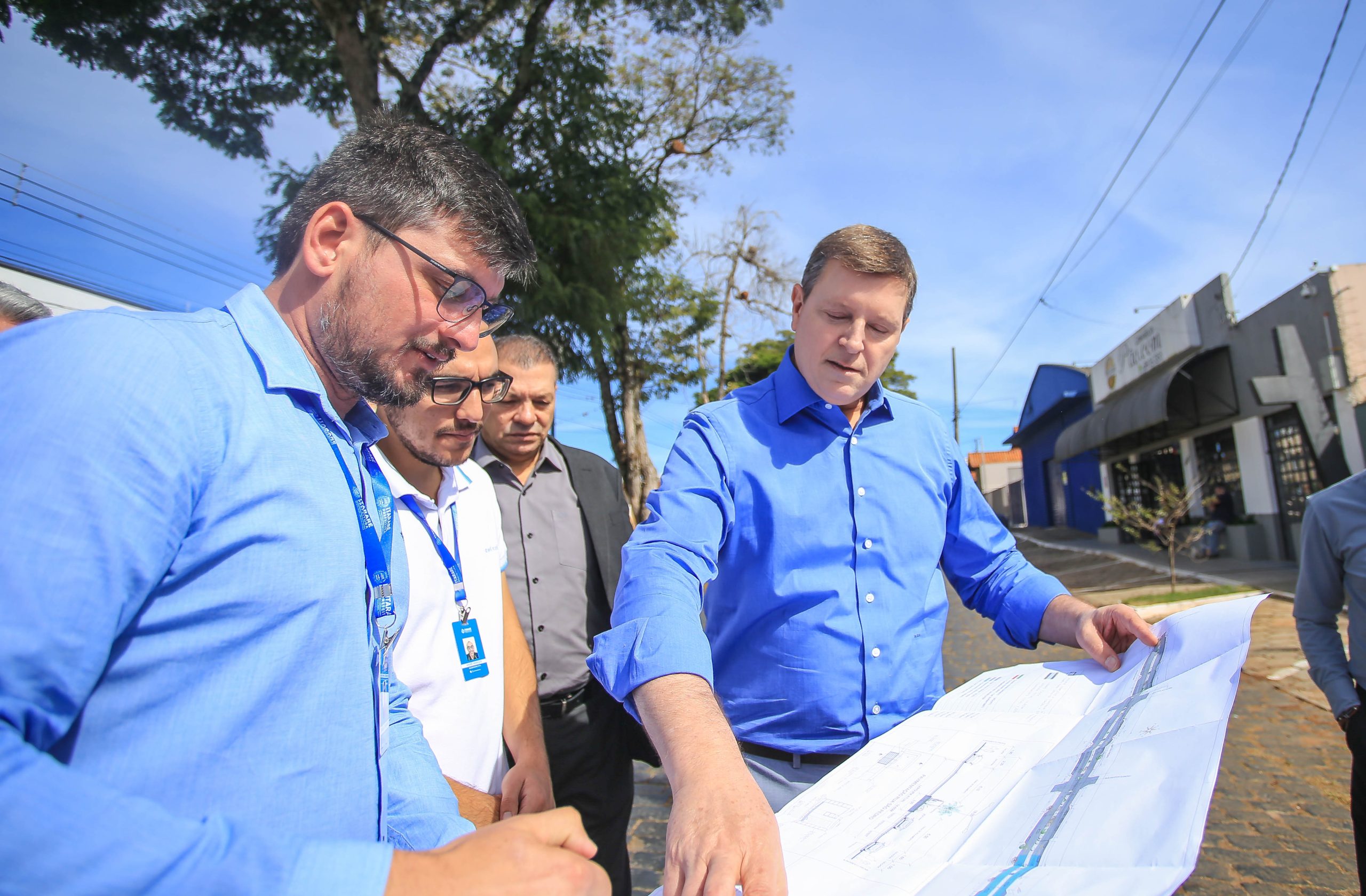 Com investimentos de mais de R$ 1 milhão, prefeito de Itararé (SP), Heliton do Valle, realiza lançamento das obras de asfalto do trecho final da rua São Pedro