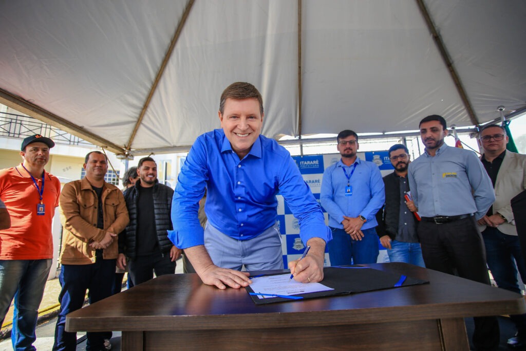 Com investimentos de mais de R$ 1 milhão, prefeito de Itararé (SP), Heliton do Valle, realiza lançamento das obras de asfalto do trecho final da rua São Pedro