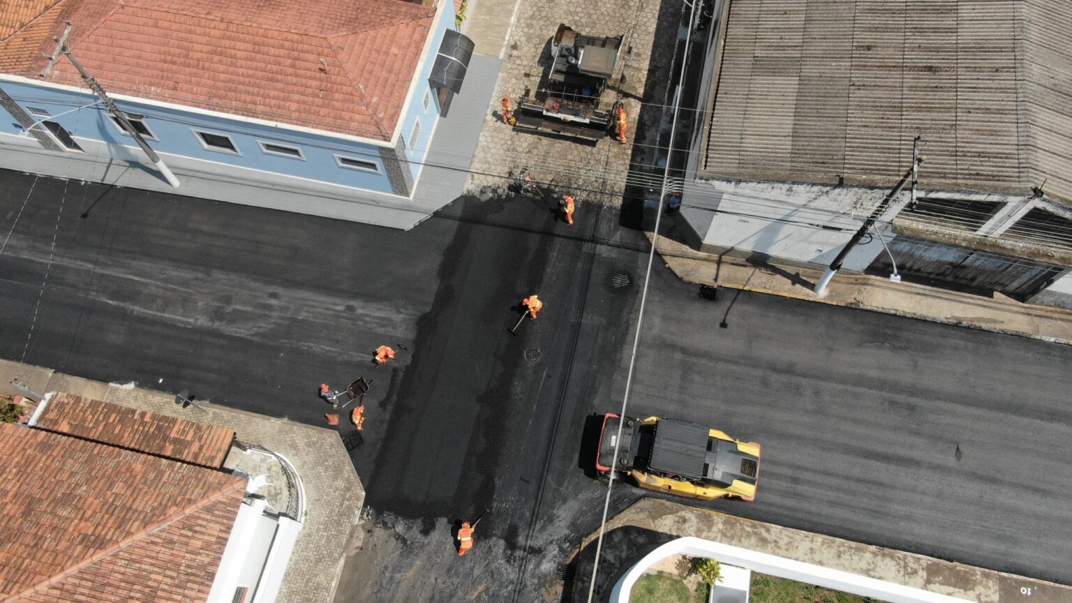 Com investimentos de mais de R$ 600 mil, Prefeitura de Itararé (SP) realiza recape na rua 28 de agosto