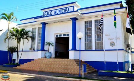 Prefeitura anuncia corte de gastos para equilíbrio financeiro frente-pref