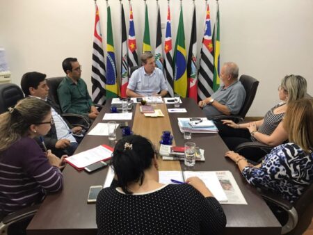 Confira como foi o dia do prefeito de Itararé (SP), Heliton do Valle, segunda-feira (16)