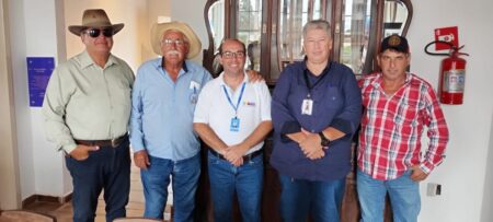 Cultura de Itararé (SP) promove reunião com organização da 11ª Tropeada Paulista Cultura de Itararé (SP) promove reunião com organização da 11ª Tropeada Paulista